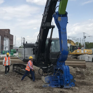 High-Pressure 32Mpa Pile Driver | Multipurpose Design for Sheet Pile Applications