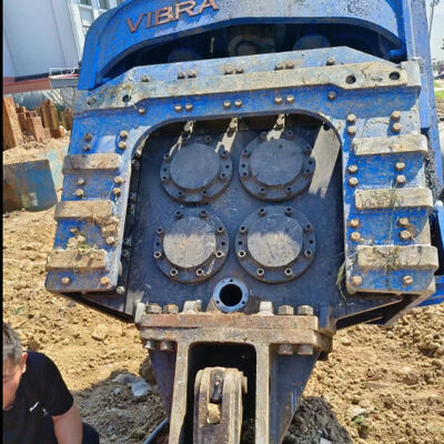 سائق الخوازيق الهيدروليكي للخدمة الشاقة: التوافق مع حامل 85-100 طن وتركيب الخوازيق عالية الطاقة